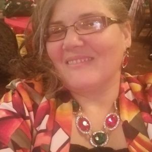 Meet your Posher, Marisol